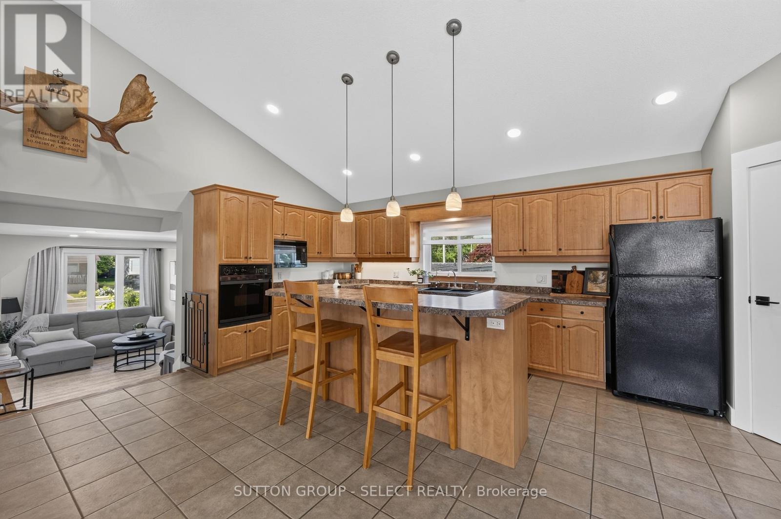 152 Elm Street, St. Thomas, Ontario  N5R 1J3 - Photo 6 - X13449496
