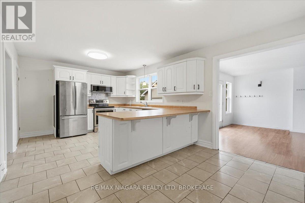 7 Sequoia Avenue, St. Catharines, Ontario  L2M 3C9 - Photo 11 - X13449440