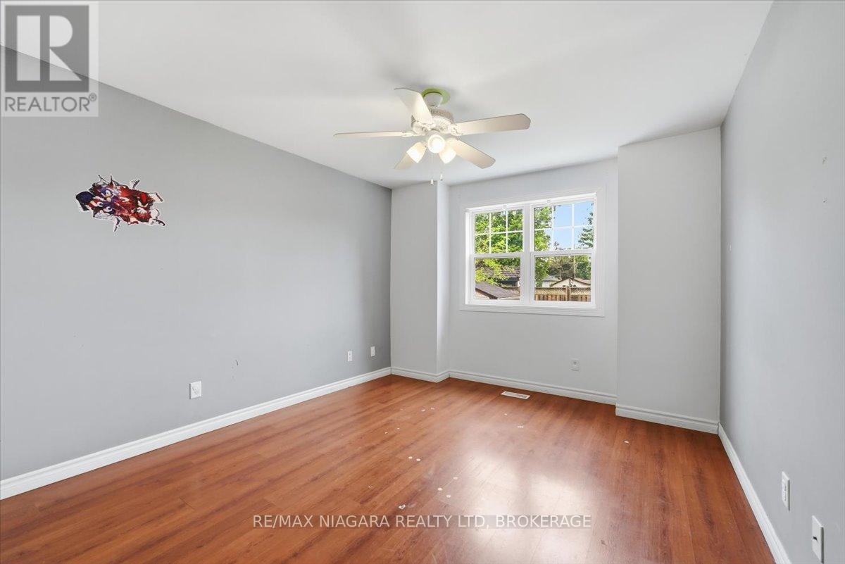 7 Sequoia Avenue, St. Catharines, Ontario  L2M 3C9 - Photo 15 - X13449440