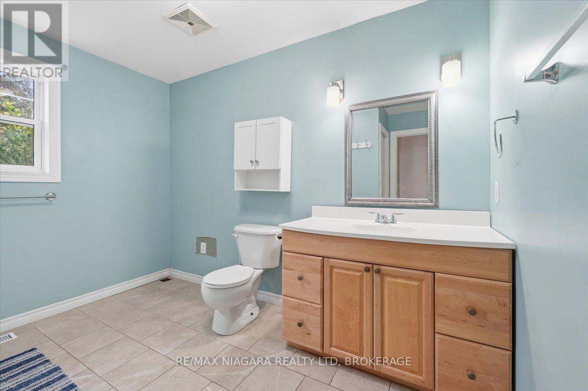 7 Sequoia Avenue, St. Catharines, Ontario  L2M 3C9 - Photo 19 - X13449440