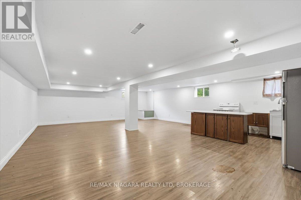 7 Sequoia Avenue, St. Catharines, Ontario  L2M 3C9 - Photo 30 - X13449440