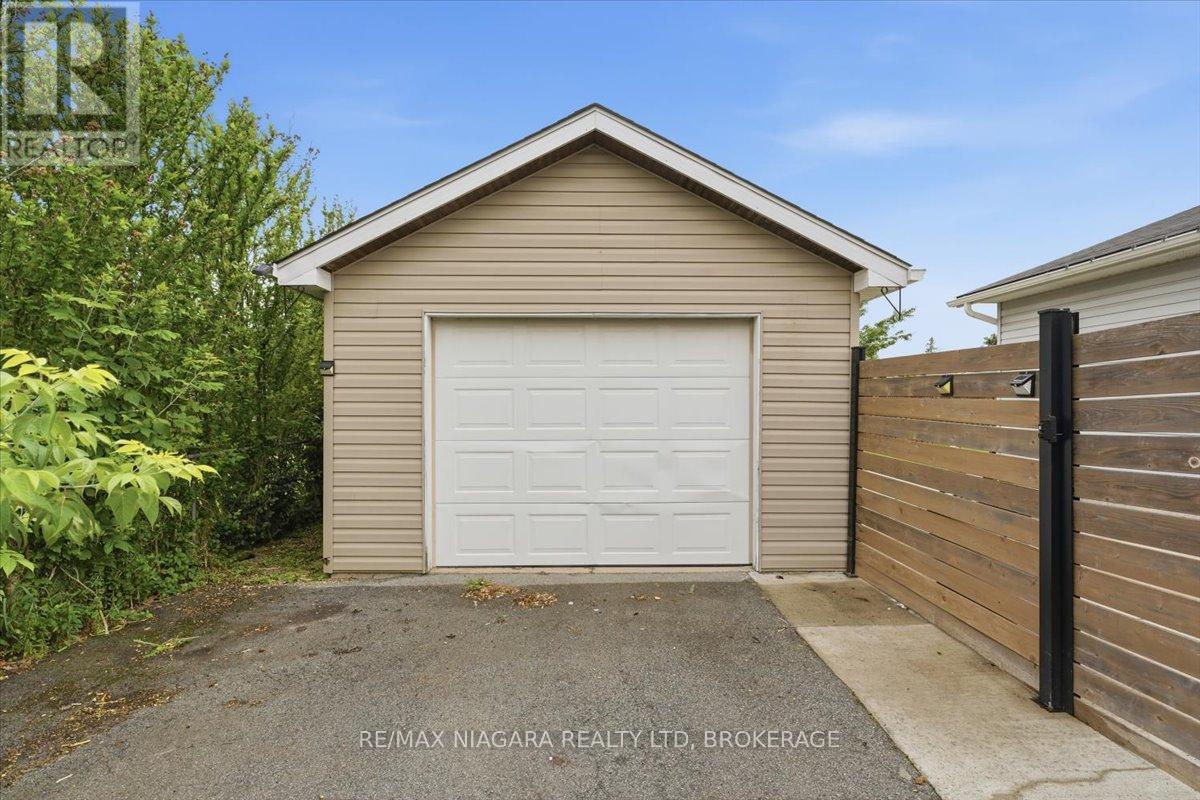 7 Sequoia Avenue, St. Catharines, Ontario  L2M 3C9 - Photo 4 - X13449440