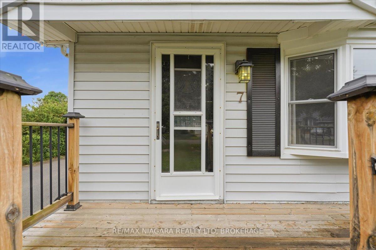 7 Sequoia Avenue, St. Catharines, Ontario  L2M 3C9 - Photo 6 - X13449440