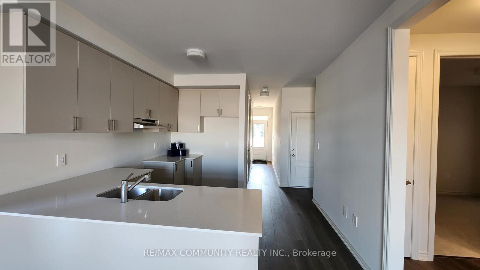 A - 58 Donald Cameron Crescent, Clarington, Ontario  L1E 0M4 - Photo 2 - E13422192