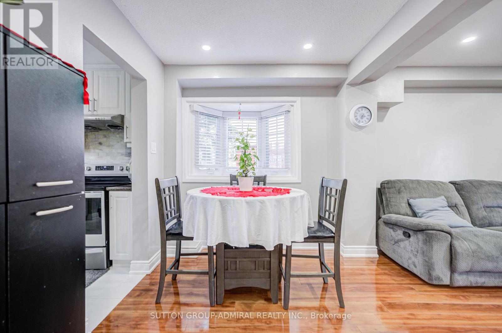 4 Hilda Court, Brampton, Ontario  L6S 2C1 - Photo 15 - W13447314