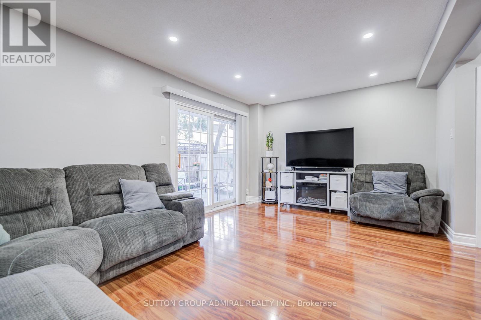 4 Hilda Court, Brampton, Ontario  L6S 2C1 - Photo 22 - W13447314