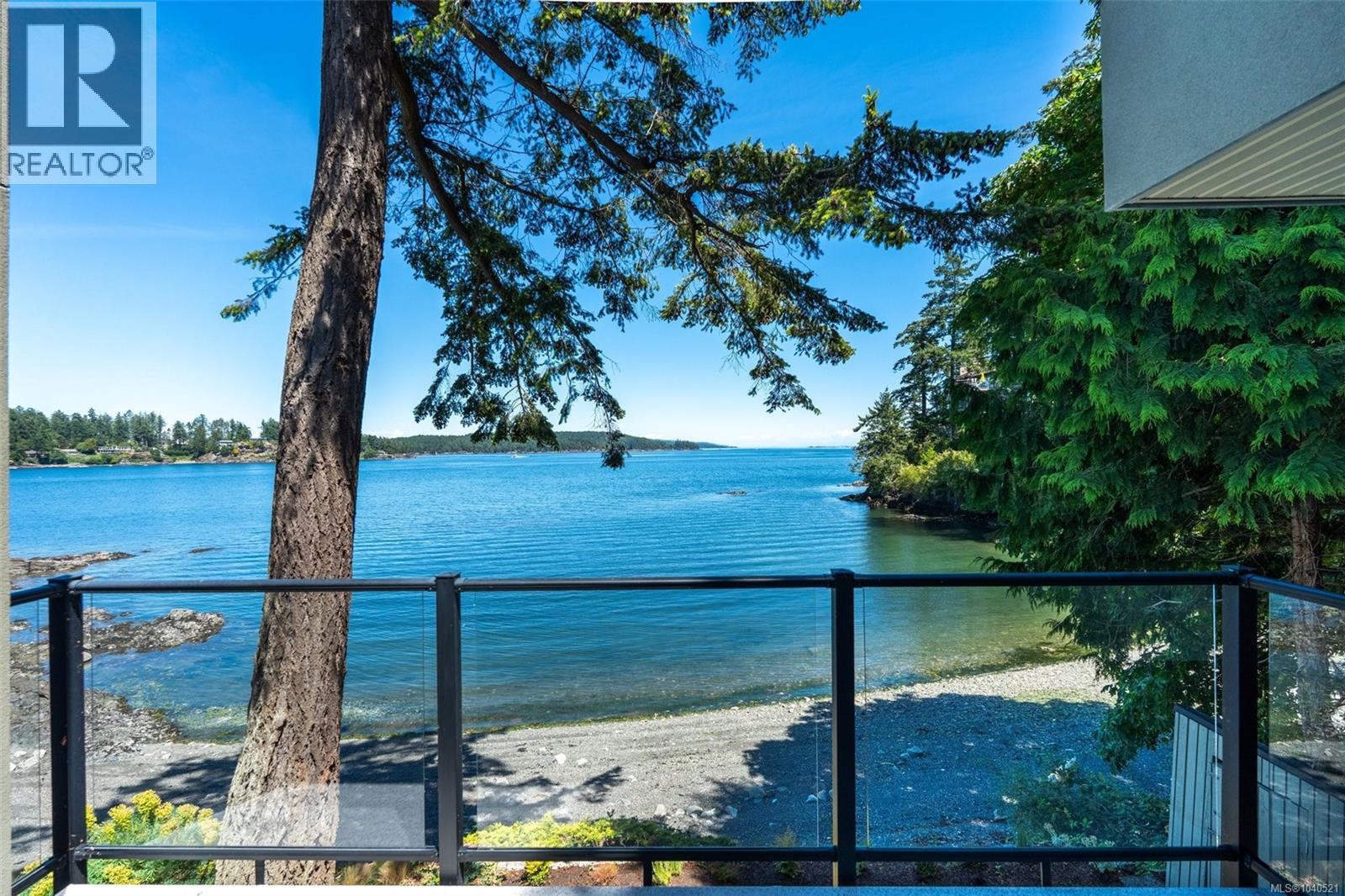 16 2330 Harbour Rd, Sidney, British Columbia  V8L 2P8 - Photo 2 - 1040521