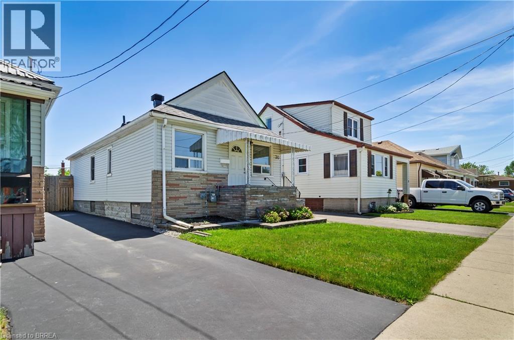 30 Shelby Avenue, Hamilton, Ontario  L8H 5L4 - Photo 2 - 40835922