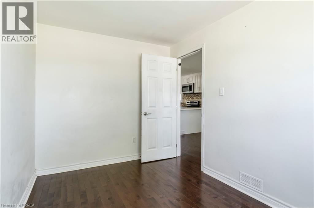 30 Shelby Avenue, Hamilton, Ontario  L8H 5L4 - Photo 13 - 40835922