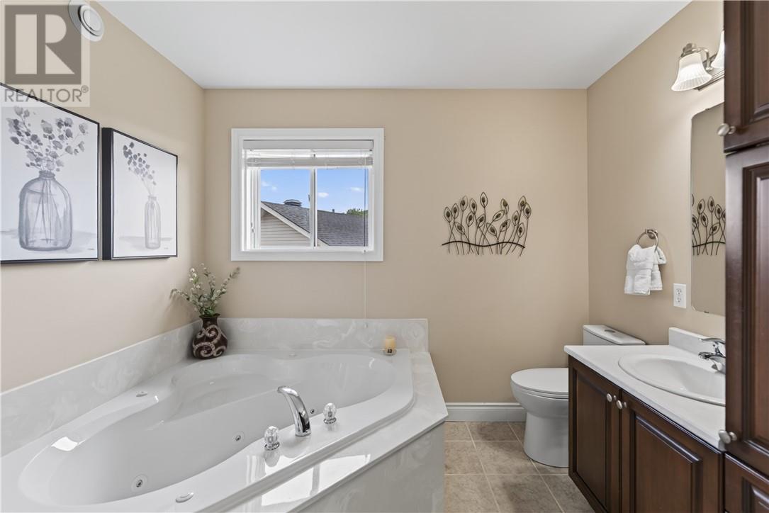 8 Winfield Lane, Sudbury, Ontario  P3A 6E1 - Photo 19 - 2128523