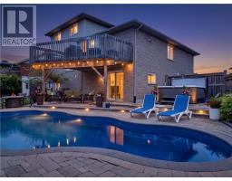 8 Winfield Lane, Sudbury, Ontario