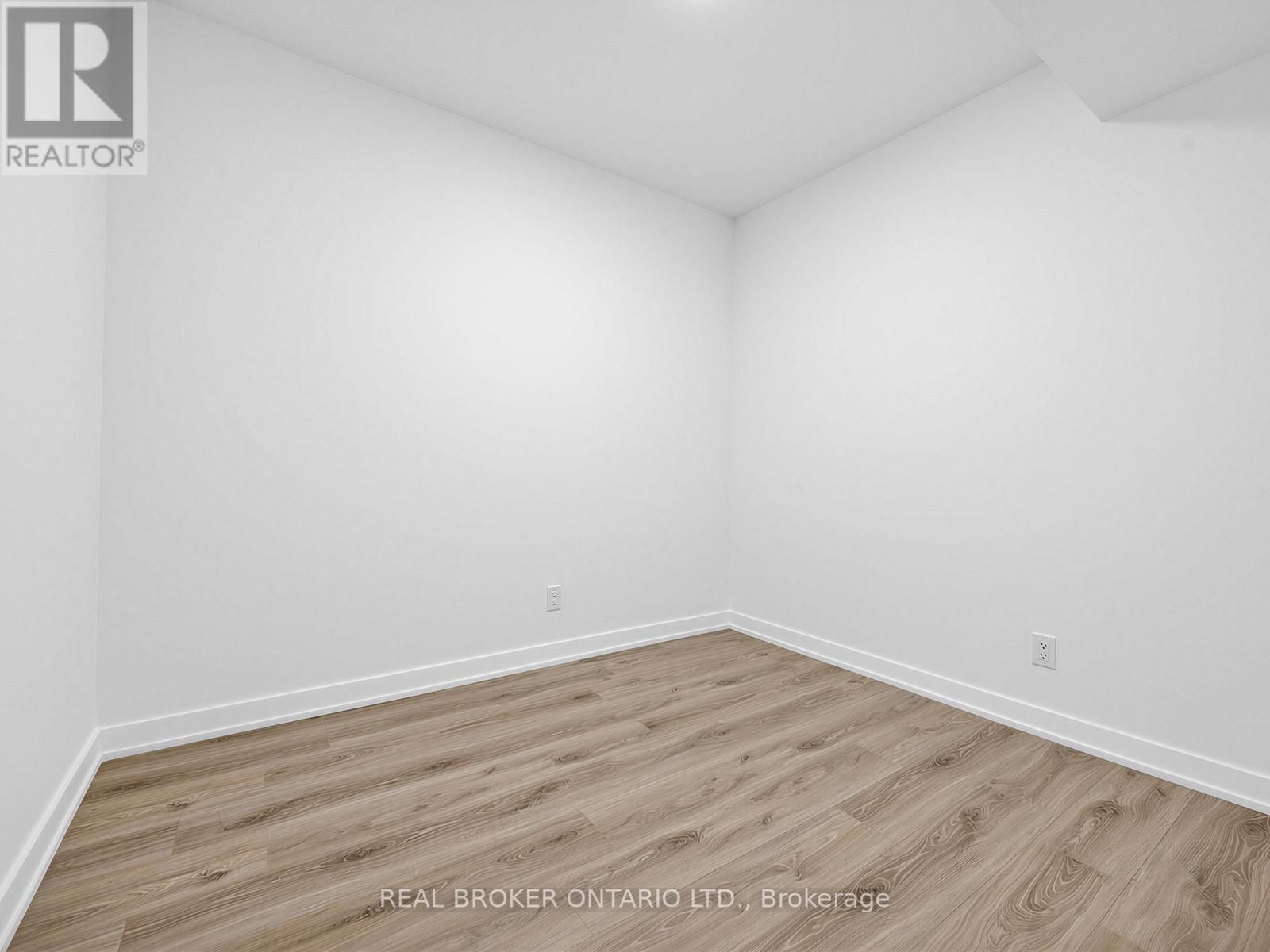 1912 - 100 Queen Street E, Toronto, Ontario  M5C 0B5 - Photo 10 - C13449460