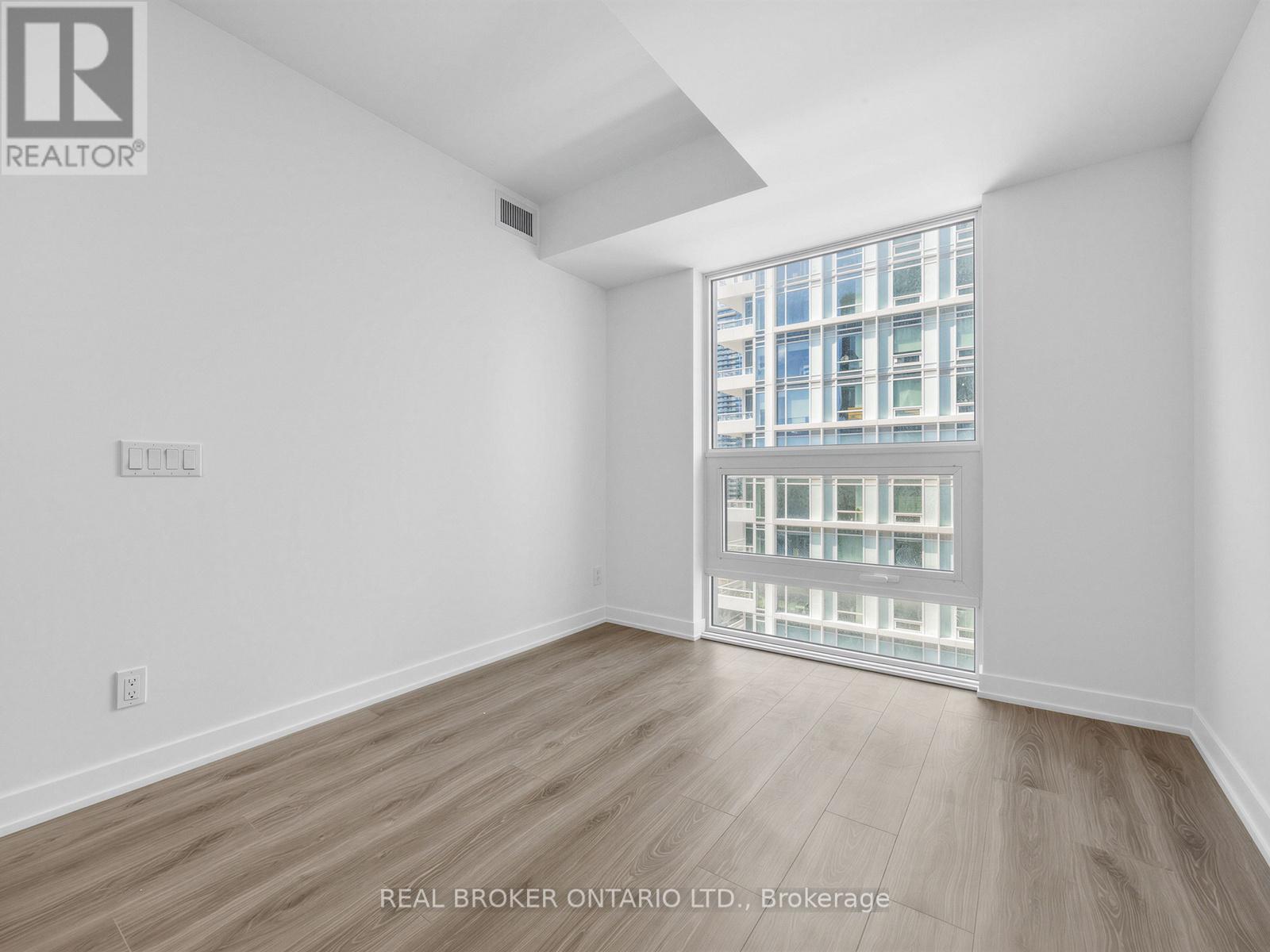 1912 - 100 Queen Street E, Toronto, Ontario  M5C 0B5 - Photo 14 - C13449460