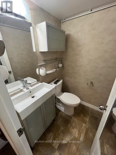 1207 - 205 Hilda Avenue, Toronto, Ontario  M2M 4B1 - Photo 9 - C13449530