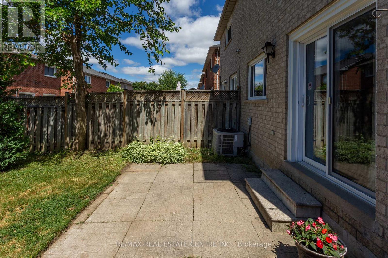 5543 Antrex Crescent, Mississauga, Ontario  L4Z 3T8 - Photo 35 - W13448382