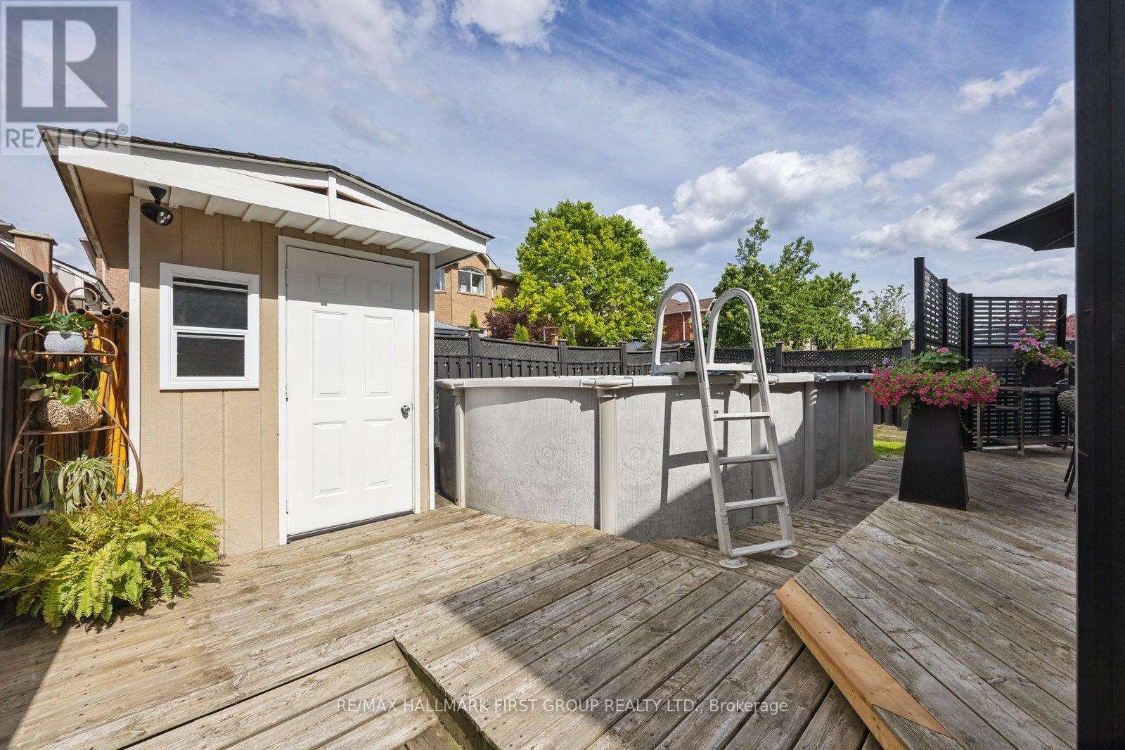 472 Summerpark Crescent, Pickering, Ontario  L1V 7A9 - Photo 45 - E13449426