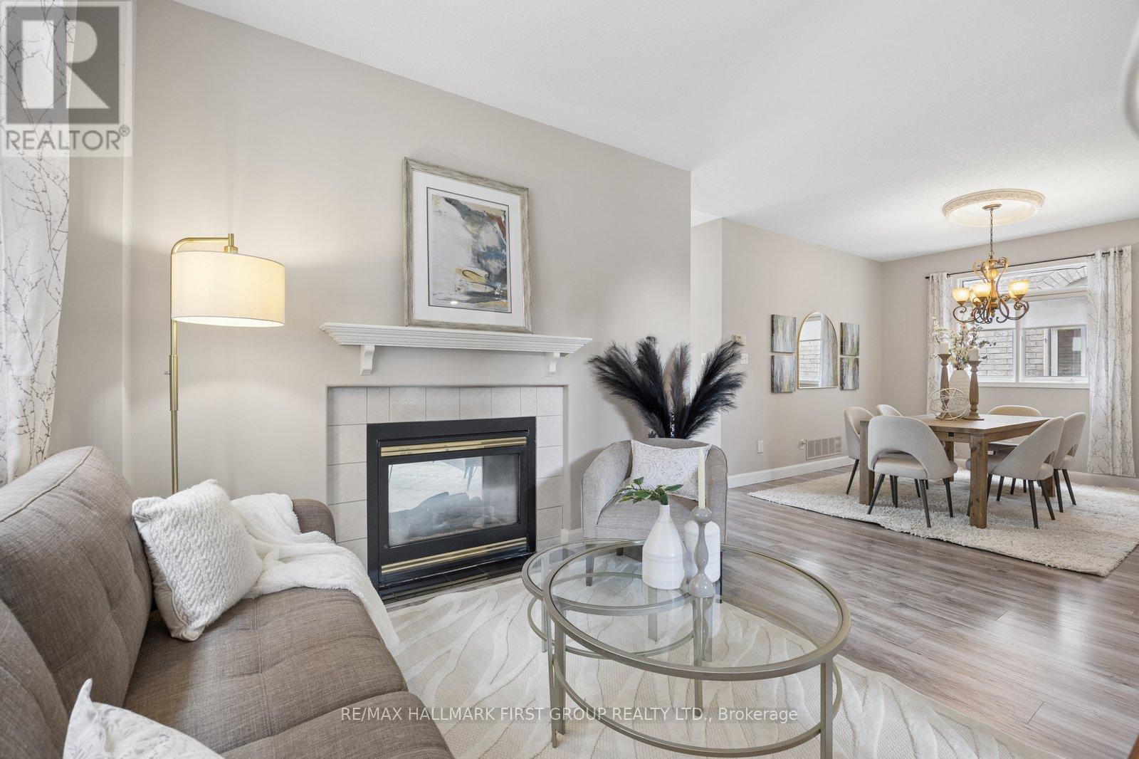 472 Summerpark Crescent, Pickering, Ontario  L1V 7A9 - Photo 5 - E13449426