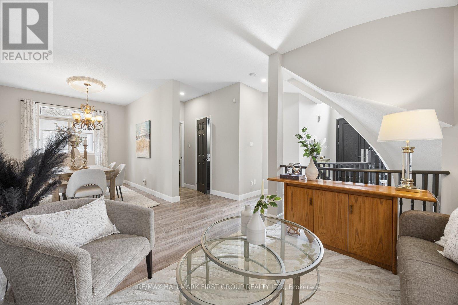 472 Summerpark Crescent, Pickering, Ontario  L1V 7A9 - Photo 6 - E13449426