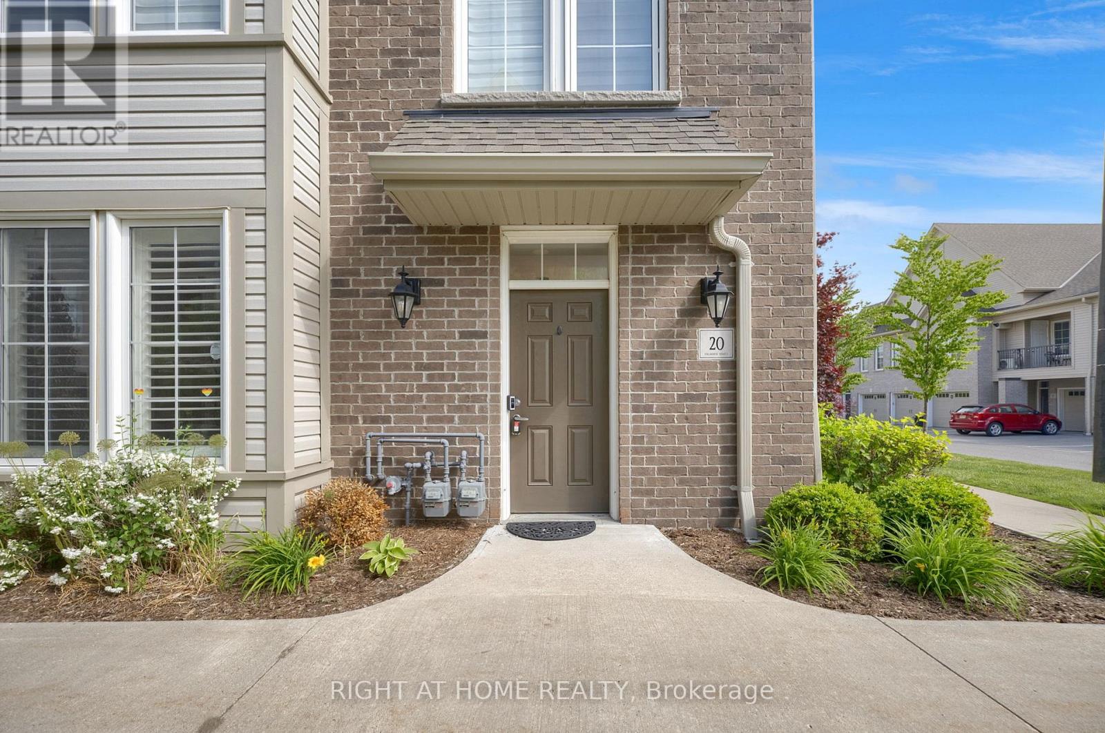 20 - 1430 Gord Vinson Avenue, Clarington, Ontario  L1E 0J6 - Photo 2 - E13449502