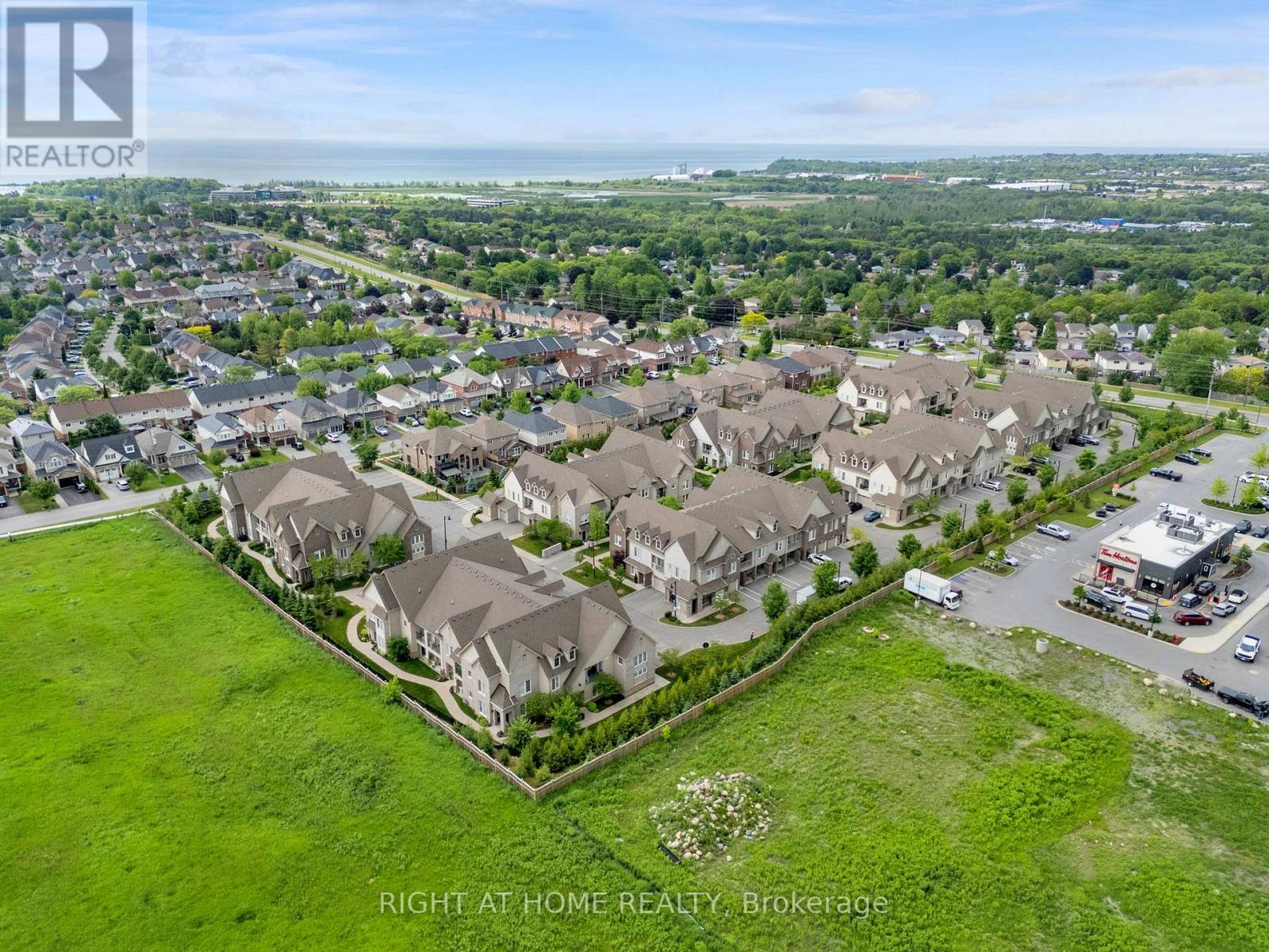 20 - 1430 Gord Vinson Avenue, Clarington, Ontario  L1E 0J6 - Photo 47 - E13449502