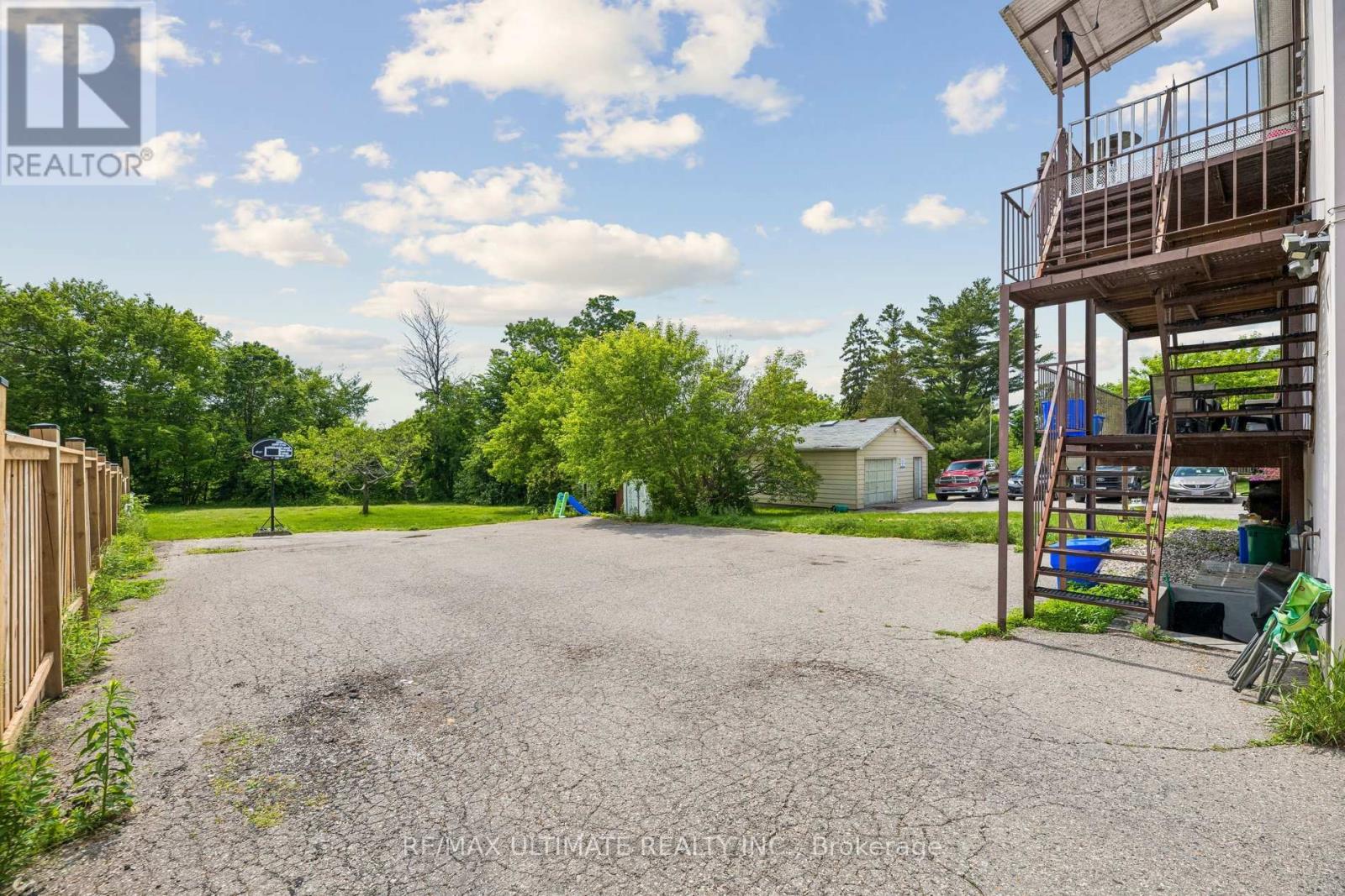 1056 Ravine Road, Oshawa, Ontario  L1H 4C8 - Photo 20 - E13449552
