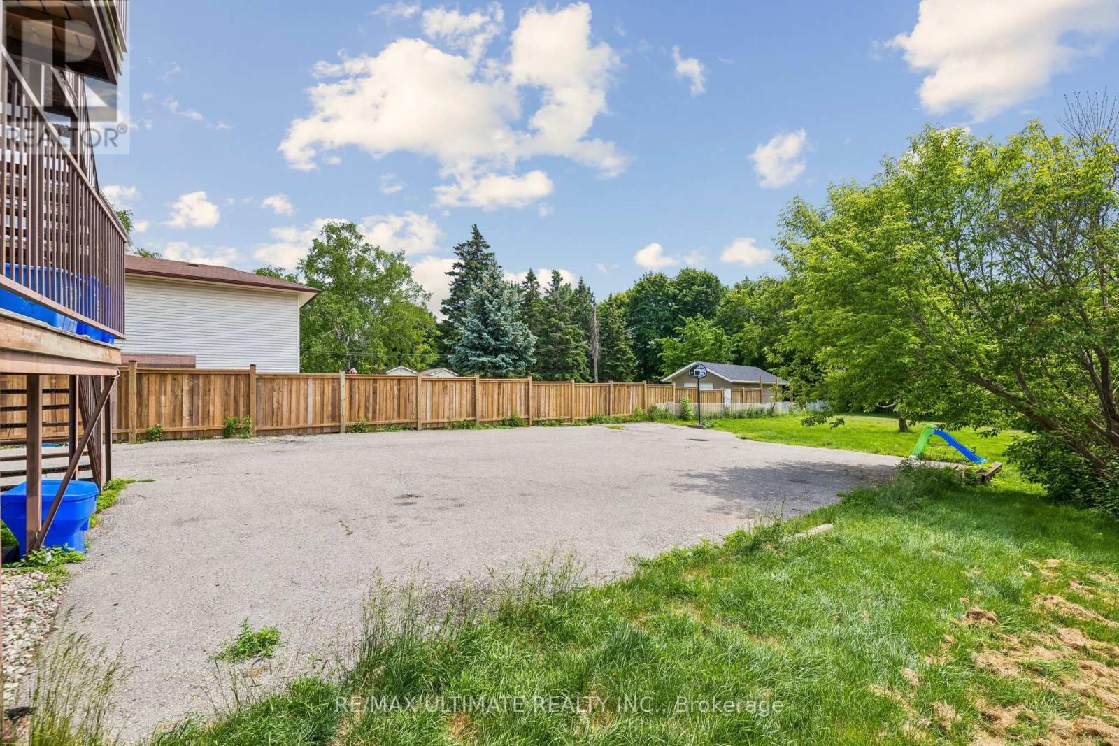 1056 Ravine Road, Oshawa, Ontario  L1H 4C8 - Photo 22 - E13449552