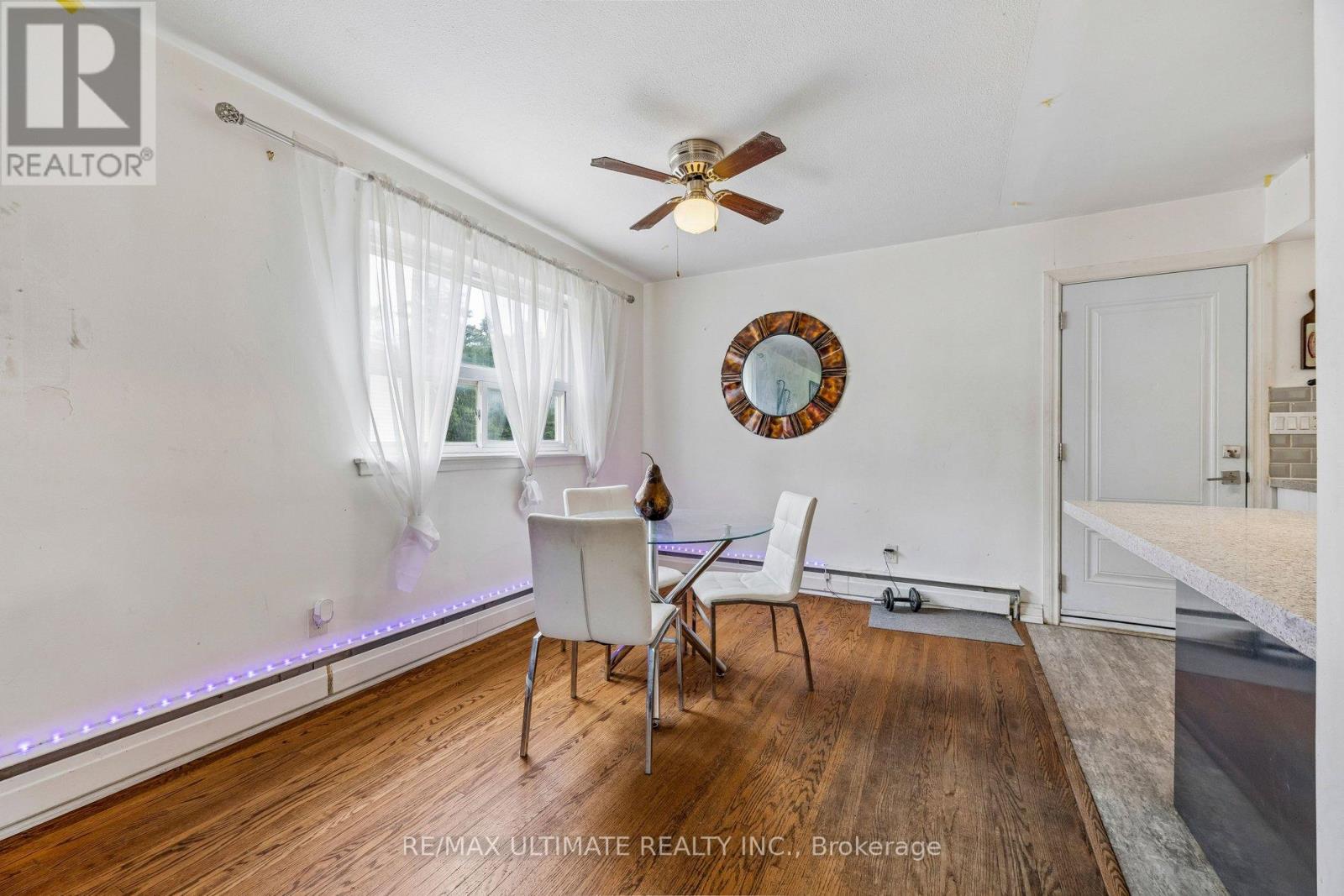 1056 Ravine Road, Oshawa, Ontario  L1H 4C8 - Photo 9 - E13449552