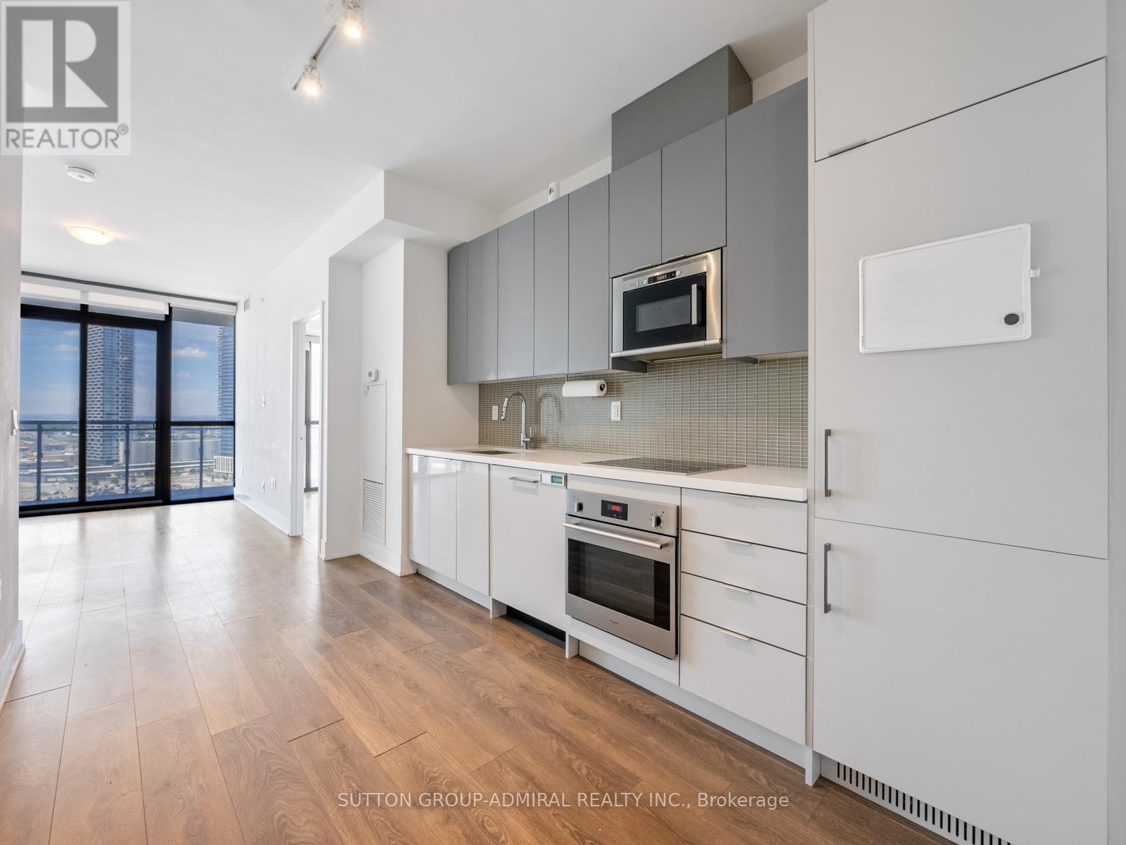 1505 - 2916 Highway 7 Road, Vaughan, Ontario  L4K 0K6 - Photo 4 - N13449544
