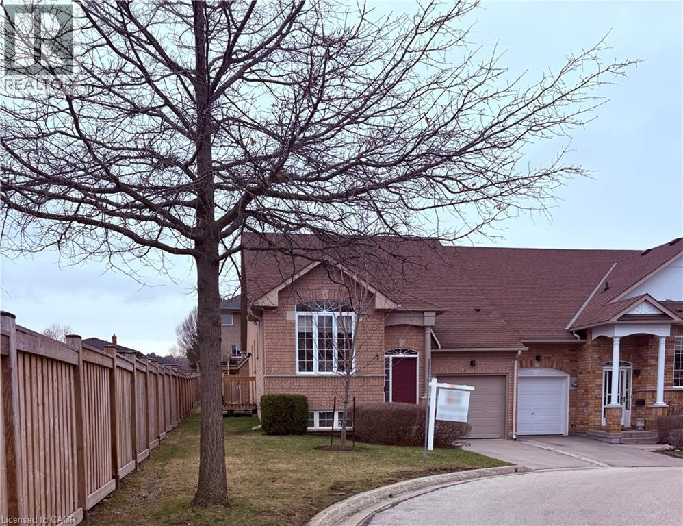 10 Davidson Boulevard Unit# 1, Dundas, Ontario  L9H 7N9 - Photo 2 - 40816644