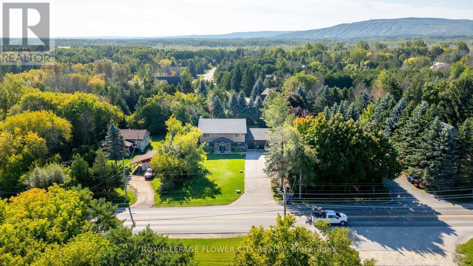 734 Mountain Road, Collingwood, Ontario  L9Y 5G1 - Photo 2 - S13449506