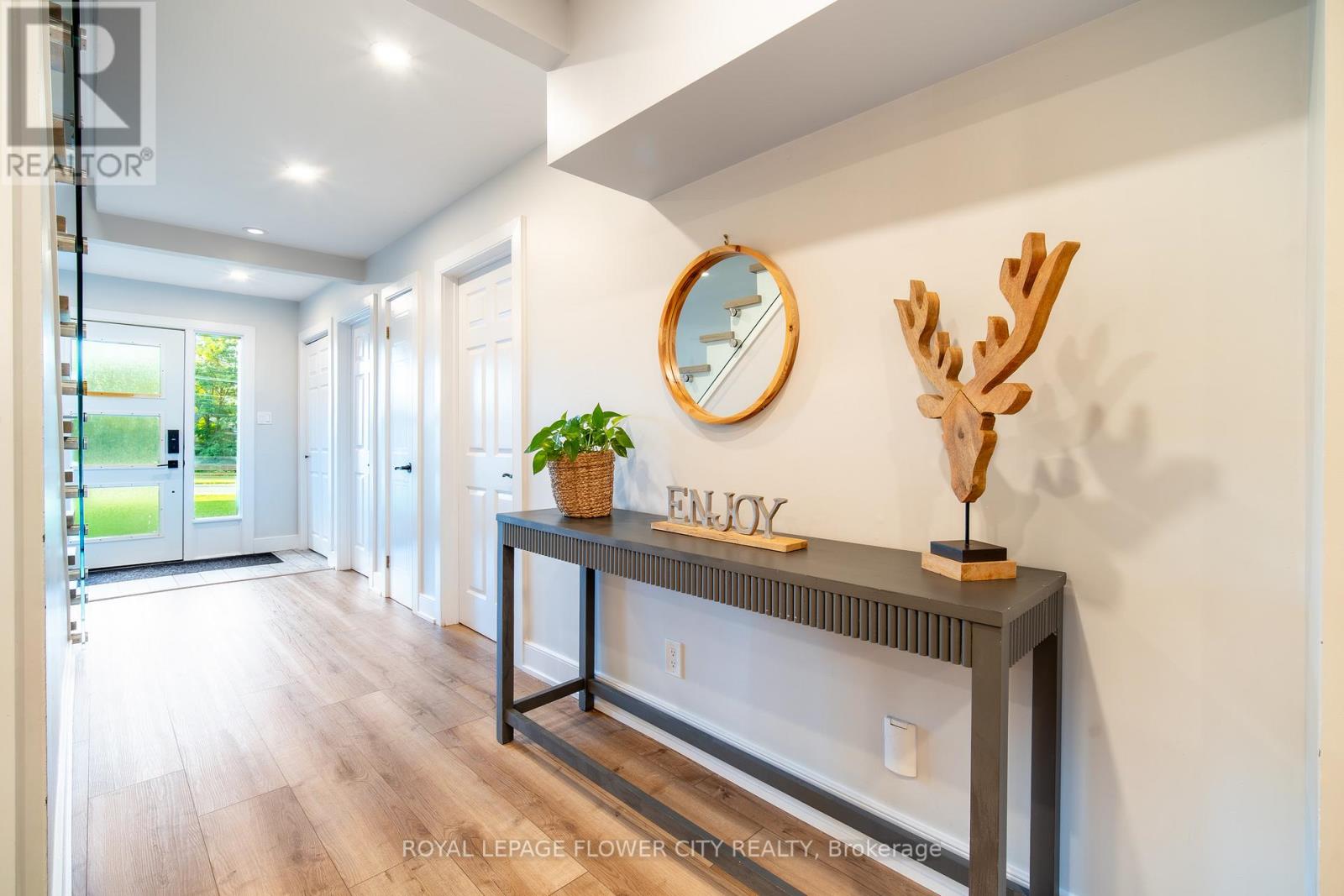 734 Mountain Road, Collingwood, Ontario  L9Y 5G1 - Photo 7 - S13449506