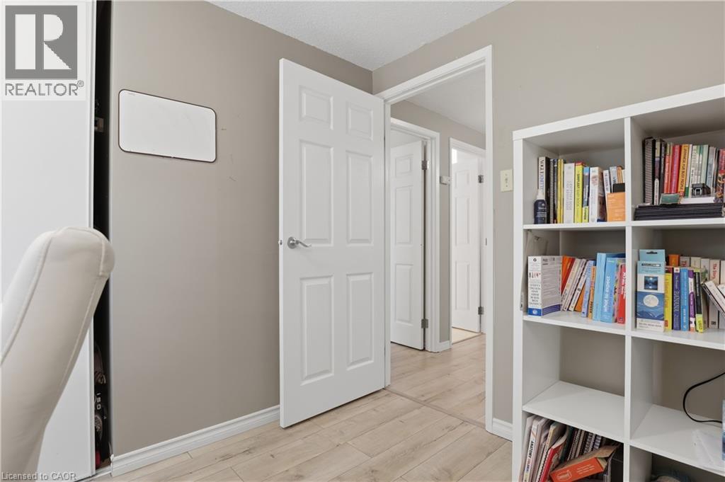 255 Northlake Drive Unit# 15, Waterloo, Ontario N2V 1Z2 - Photo 21 - 40839096
