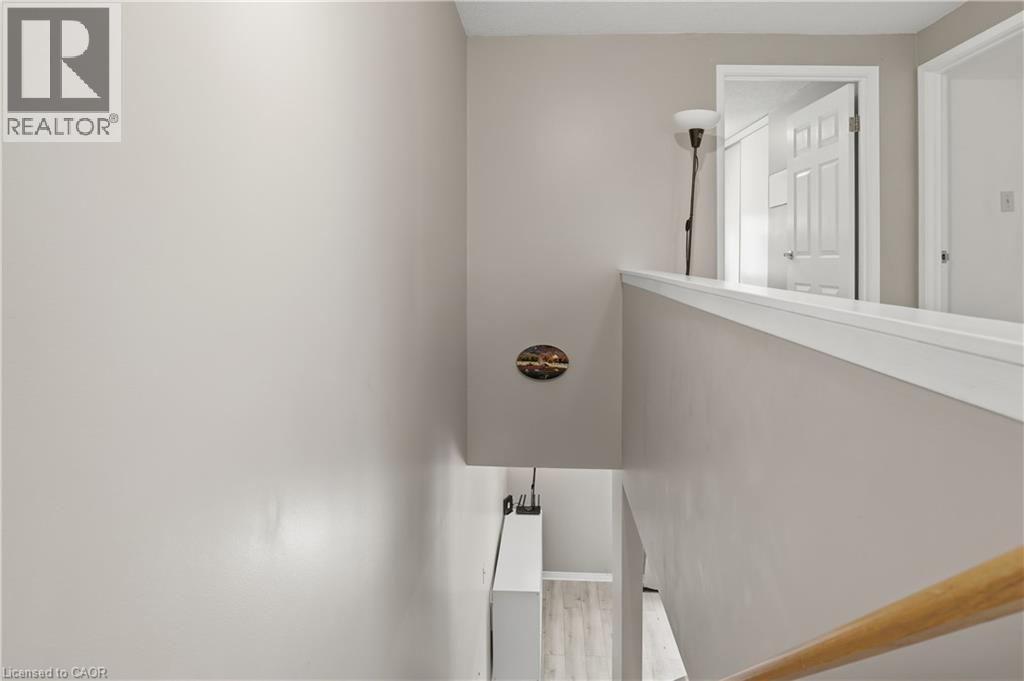 255 Northlake Drive Unit# 15, Waterloo, Ontario N2V 1Z2 - Photo 12 - 40839096