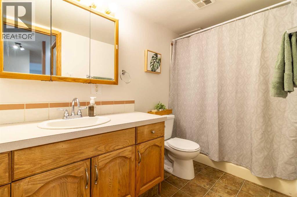 209, 855 Columbia Blvd W, Lethbridge, Alberta  T1K 5B8 - Photo 13 - A2321453