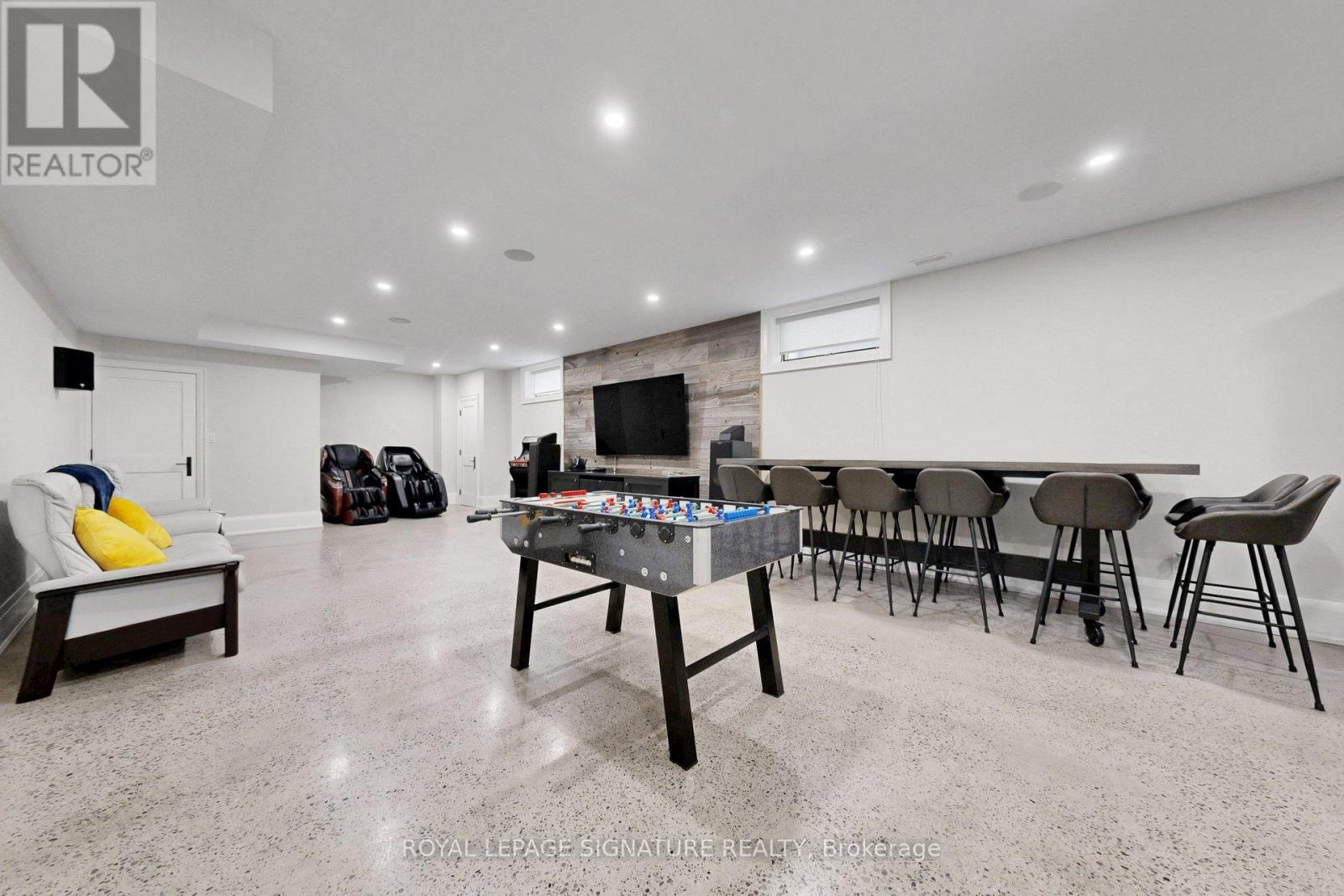 54 Lockheed Boulevard, Toronto, Ontario  M9P 2J1 - Photo 37 - W13449418