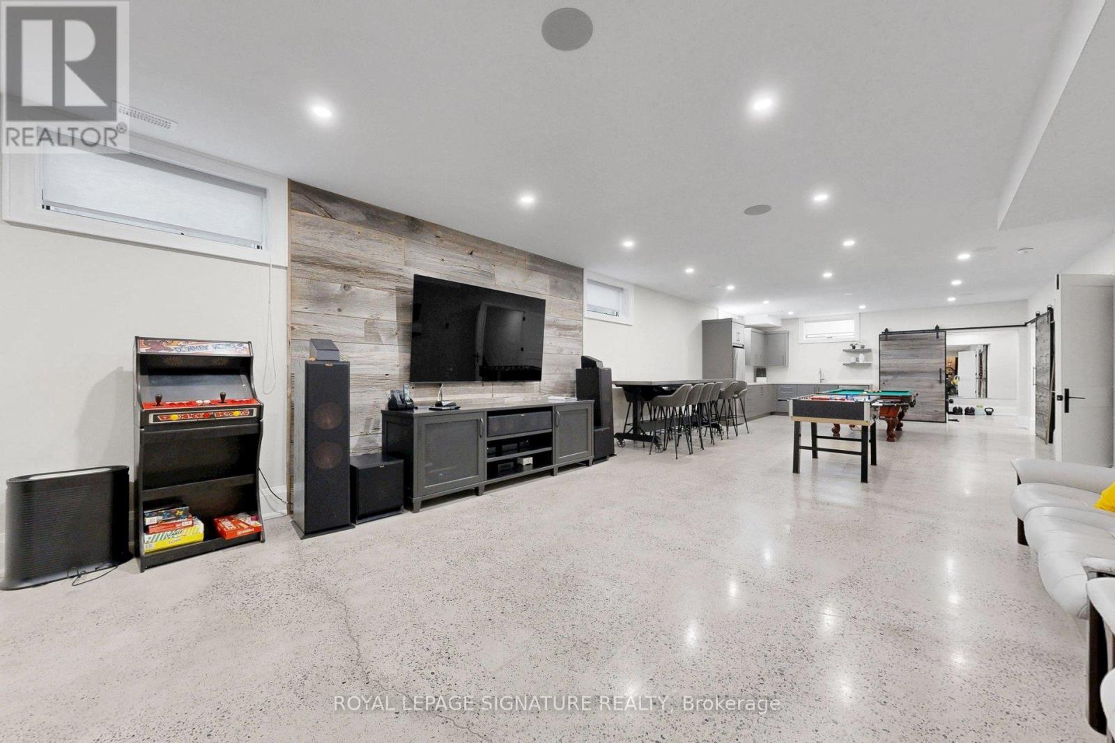 54 Lockheed Boulevard, Toronto, Ontario  M9P 2J1 - Photo 38 - W13449418