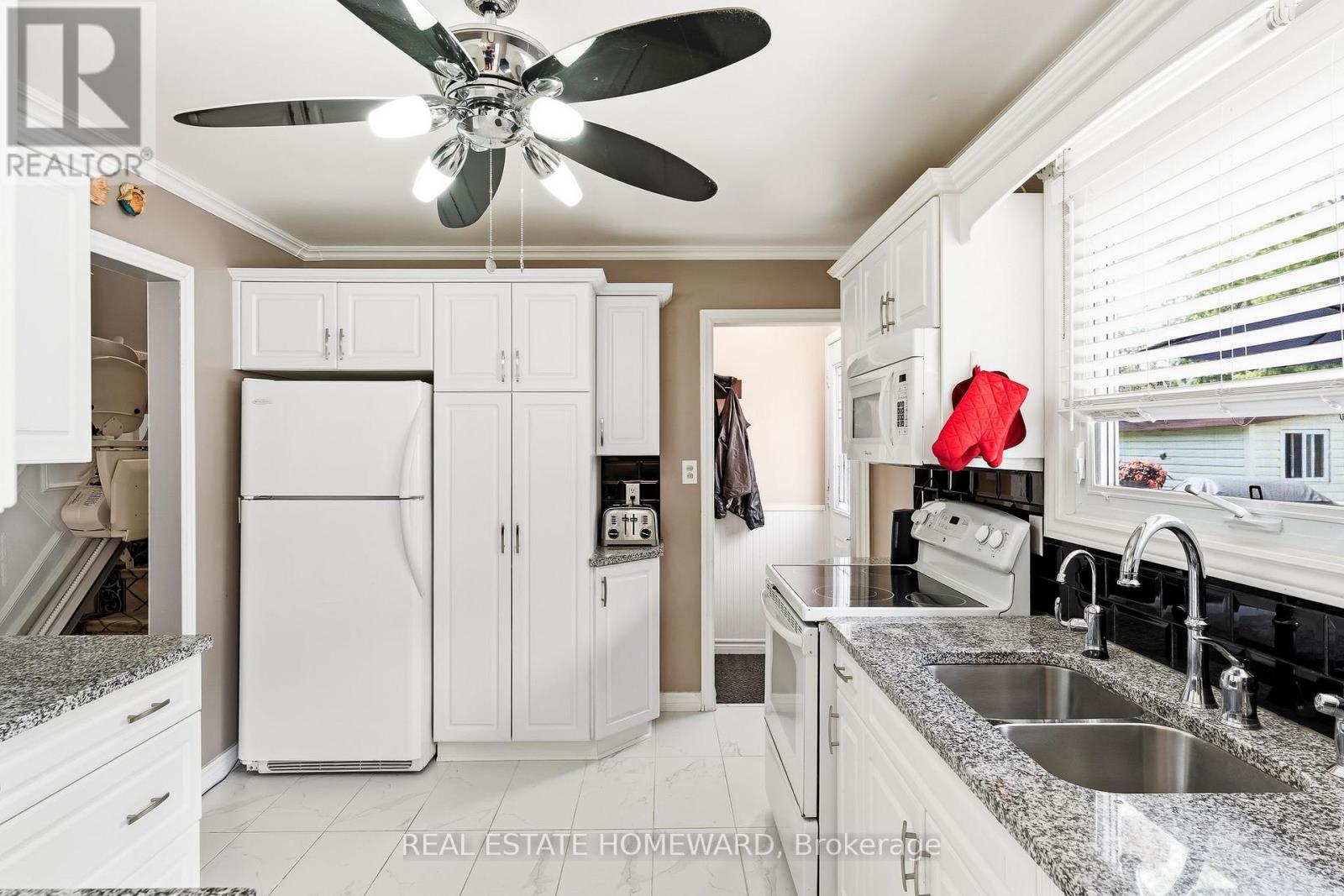 10 Cory Crescent, Quinte West, Ontario  K8V 5W8 - Photo 13 - X13449404