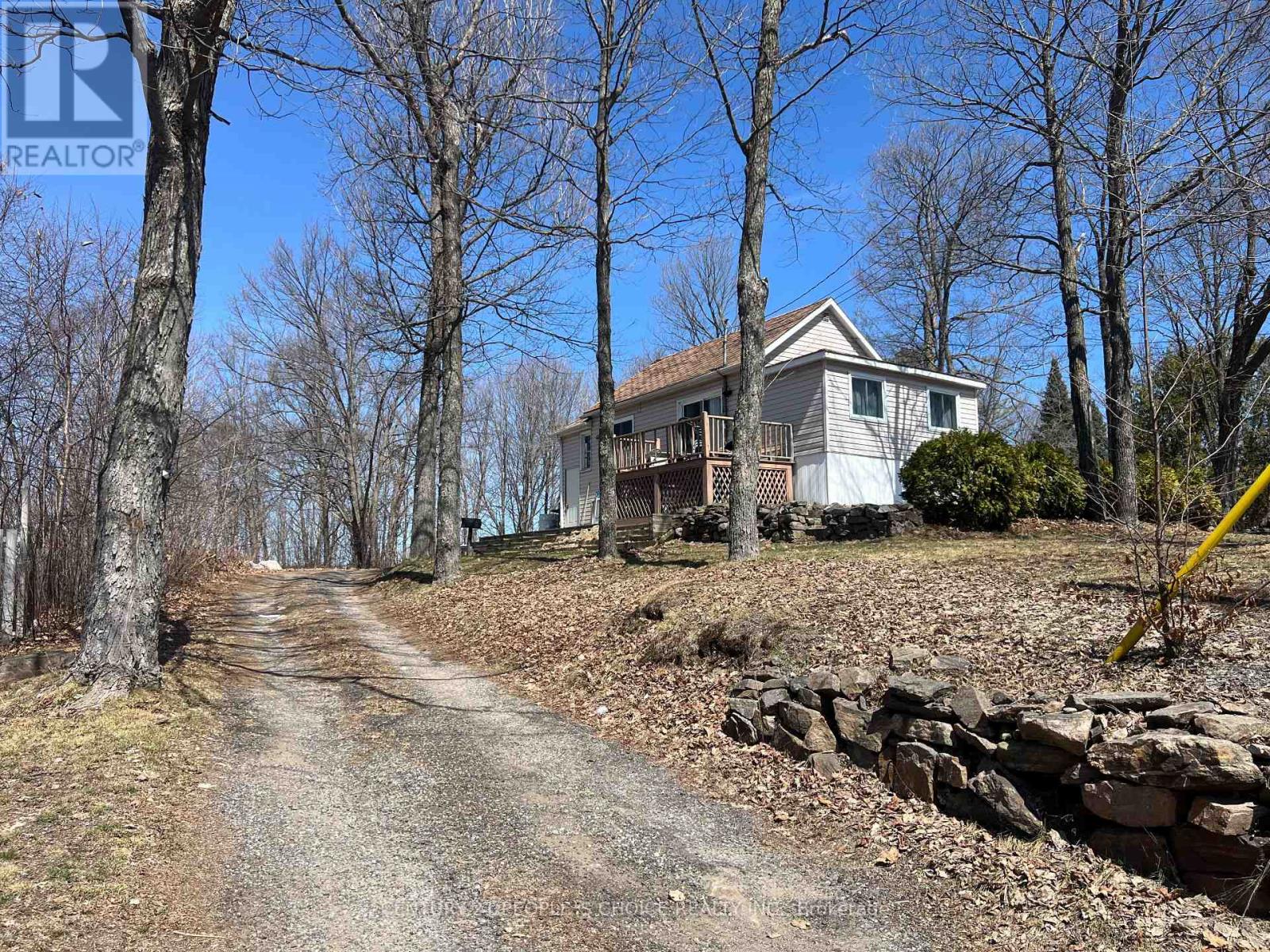738 AIRPORT RD ROAD, North Bay (Airport)