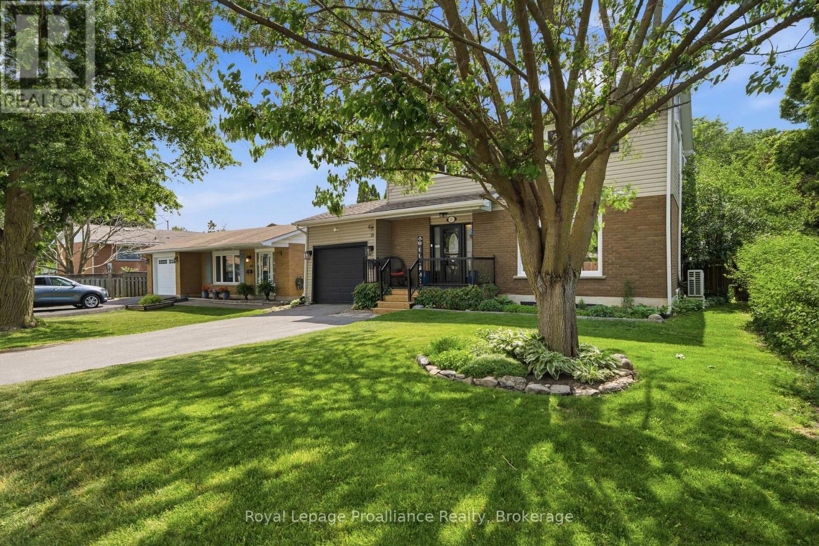 67 Barbara Street, Quinte West, Ontario  K8V 1Z6 - Photo 1 - X13449652