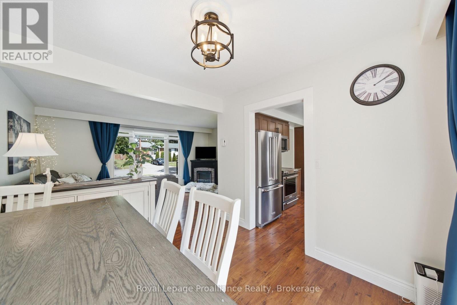 67 Barbara Street, Quinte West, Ontario  K8V 1Z6 - Photo 12 - X13449652
