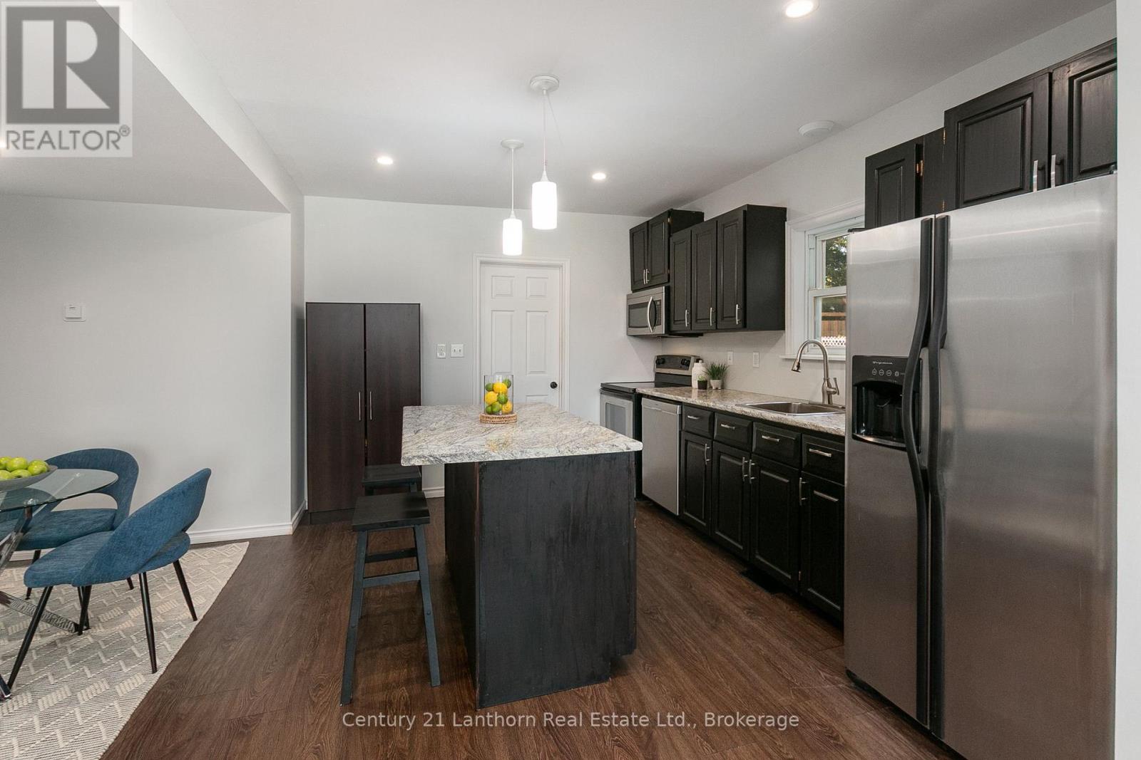 104 Creswell Street, Quinte West (Trenton Ward), Ontario  K8V 3G9 - Photo 6 - X13449778