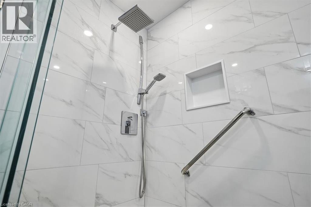 2218 Stillmeadow Road, Mississauga, Ontario  L5B 1X4 - Photo 33 - 40831725