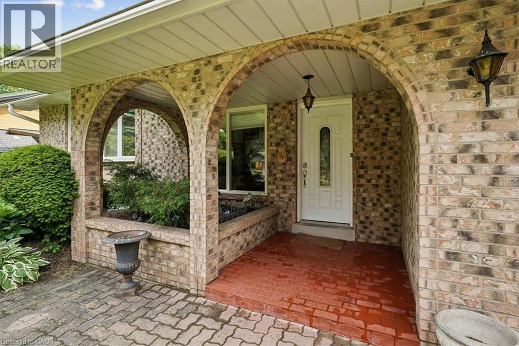 2218 Stillmeadow Road, Mississauga, Ontario  L5B 1X4 - Photo 5 - 40831725