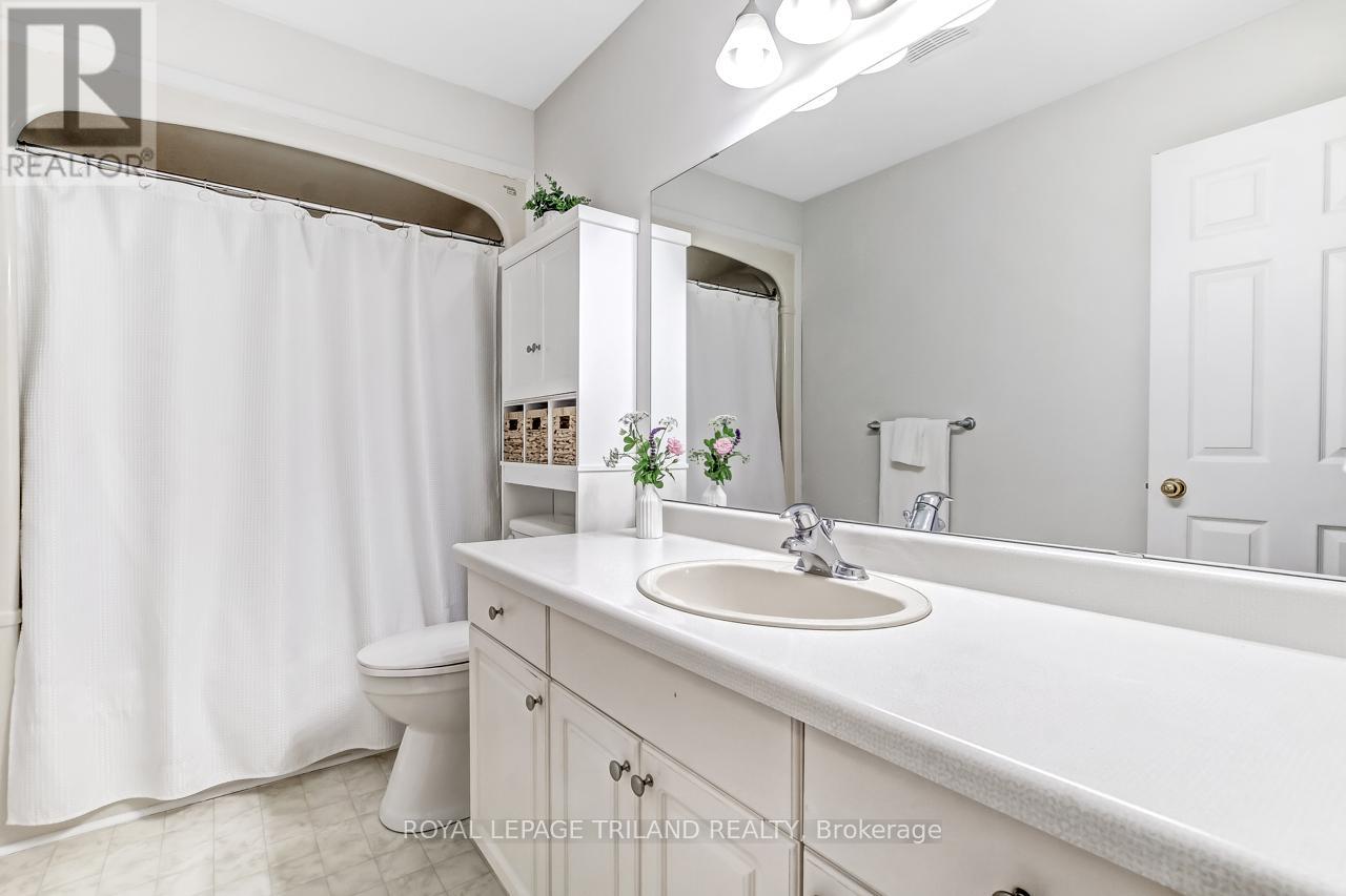 122 Manor Road, St. Thomas, Ontario  N5R 5S3 - Photo 16 - X13449620