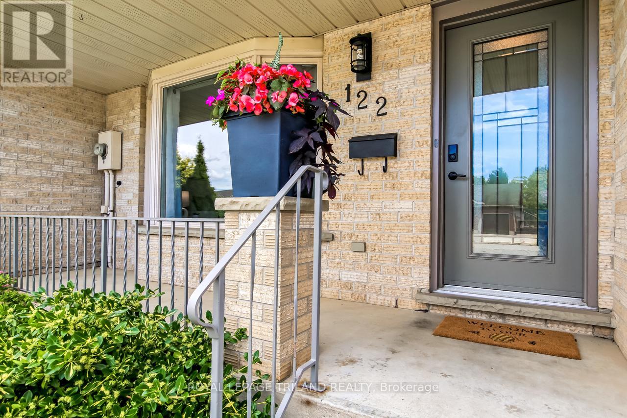 122 Manor Road, St. Thomas, Ontario  N5R 5S3 - Photo 4 - X13449620