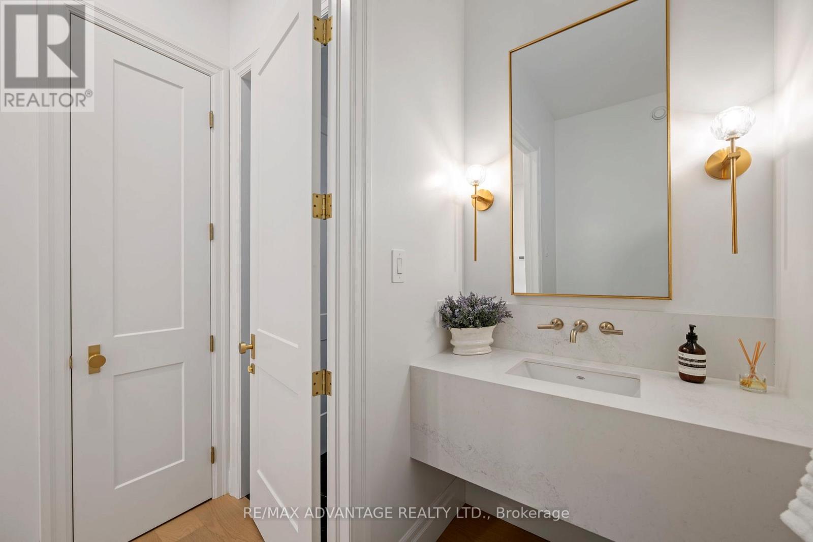 1653 Medway Park Drive, London North, Ontario  N6G 3W1 - Photo 15 - X13449672