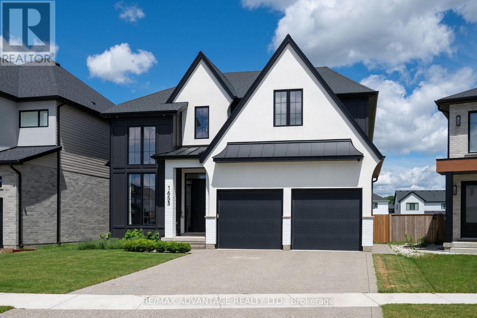 1653 Medway Park Drive, London North, Ontario  N6G 3W1 - Photo 2 - X13449672