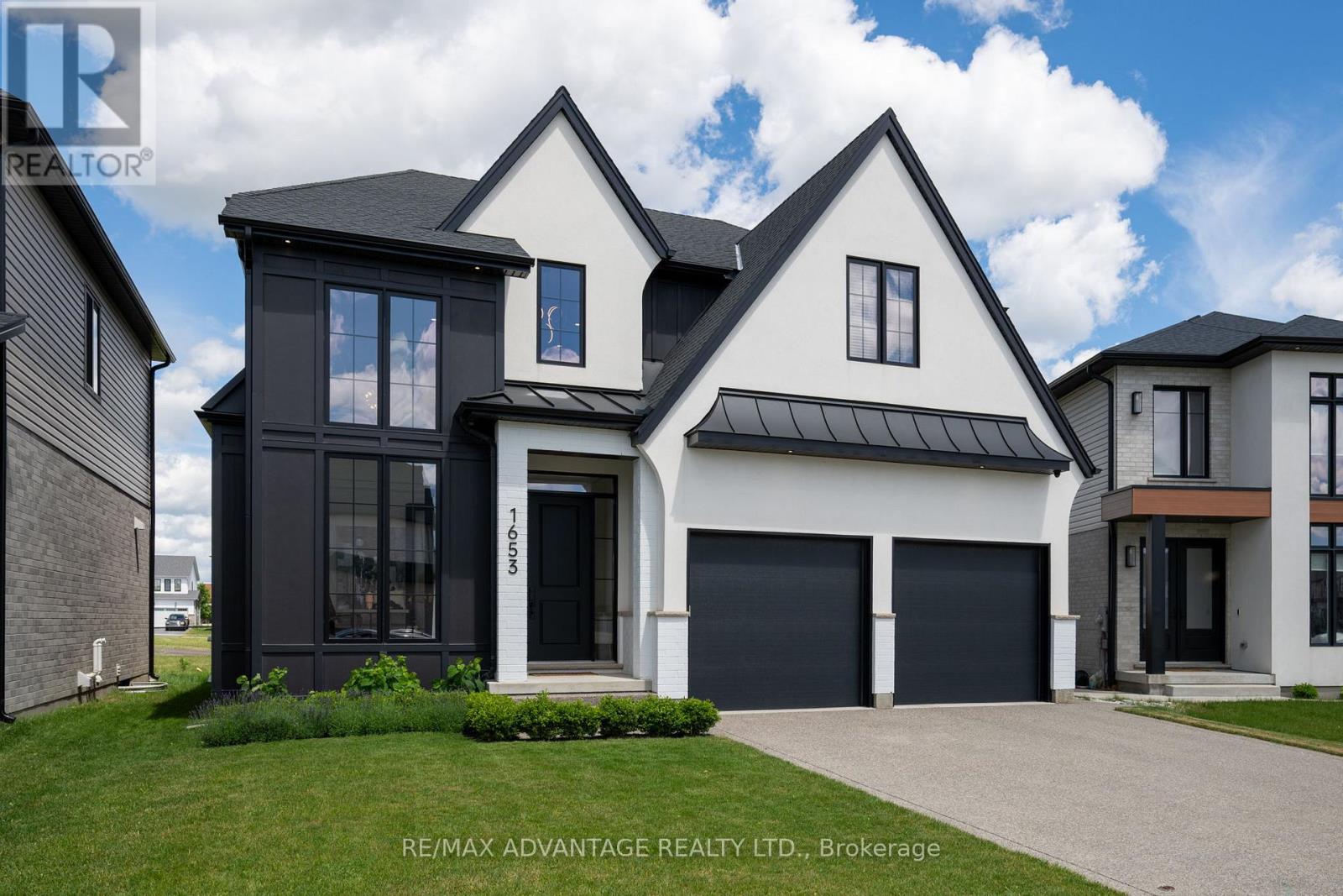 1653 Medway Park Drive, London North, Ontario  N6G 3W1 - Photo 3 - X13449672