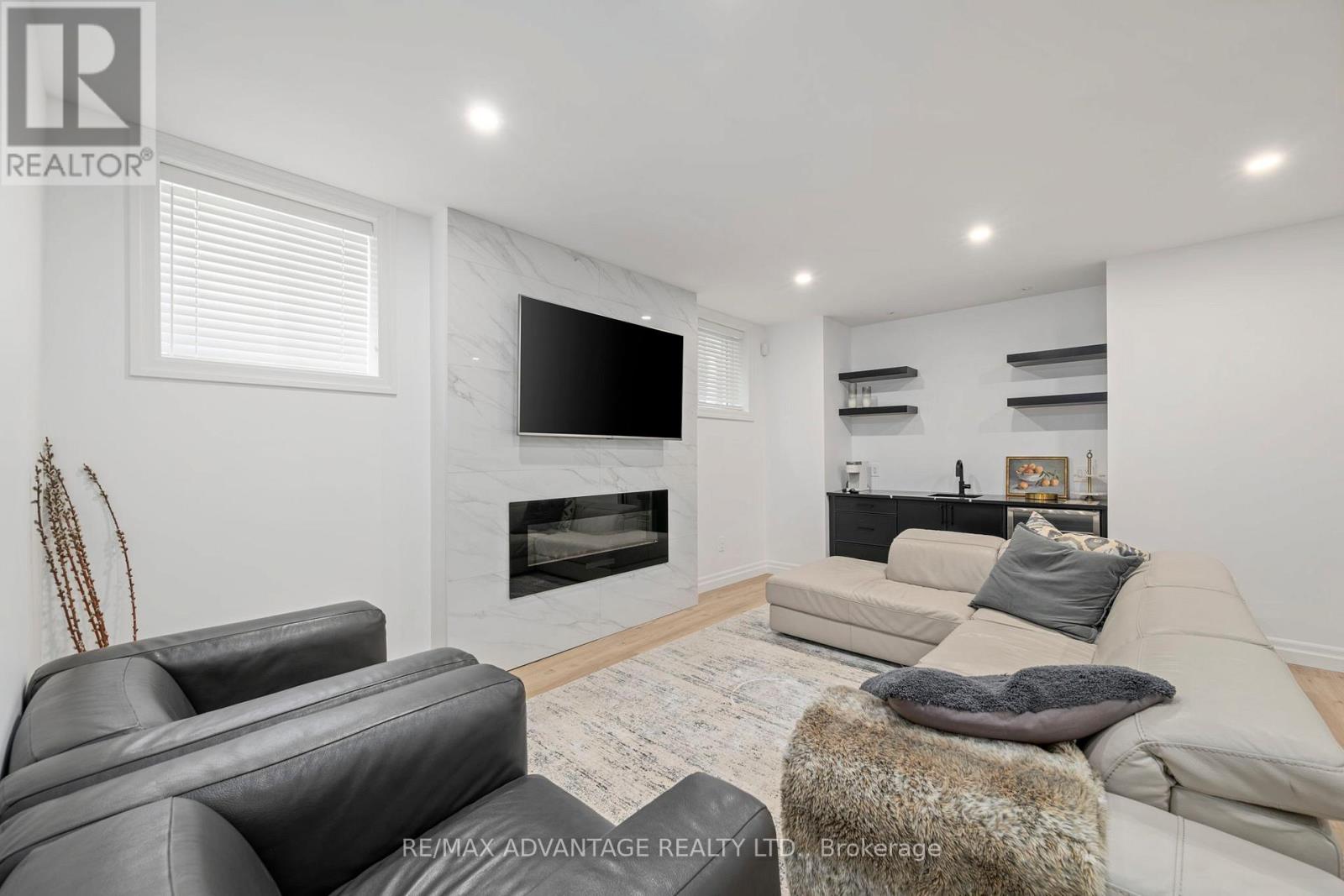 1653 Medway Park Drive, London North, Ontario  N6G 3W1 - Photo 37 - X13449672