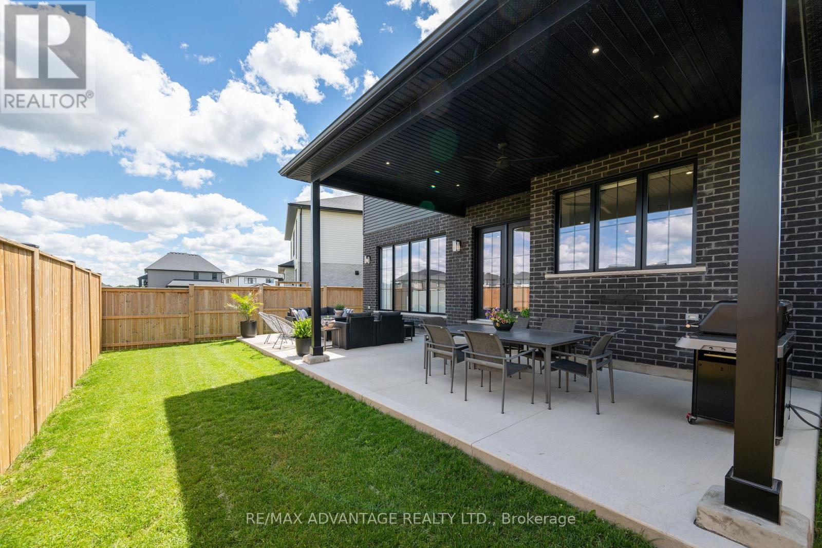 1653 Medway Park Drive, London North, Ontario  N6G 3W1 - Photo 45 - X13449672